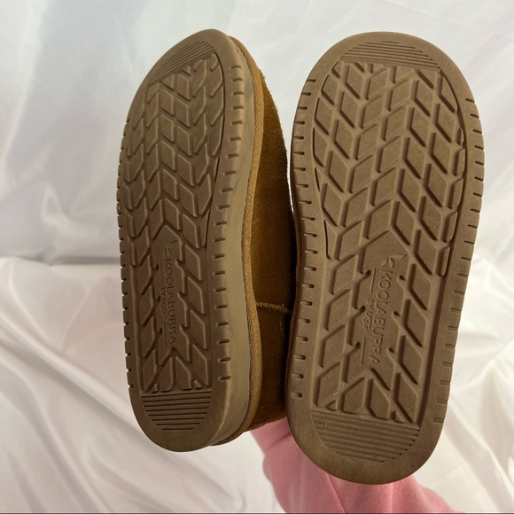 Koolaburra by Ugg Koola short Chestnut Brown Boots, size 3 - Picture 5 of 9
